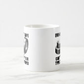 Ne peut pas la tasse drôle stupide de ruban (Centre)