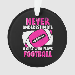 Ne Sous-Estimez Jamais Une Fille Qui Joue Au Footb