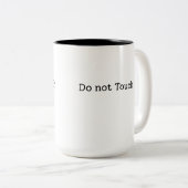 Ne touchez pas la tasse à café à deux tons (Devant droit)