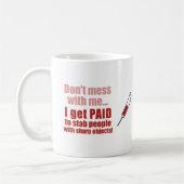 Ne vous mêlez pas de ma tasse de café (Gauche)