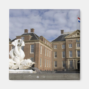 Nederland (ook bekend als Holland), Apeldoorn bij  Magneet