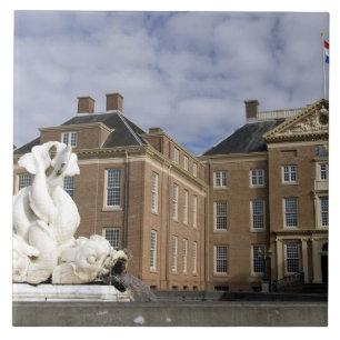 Nederland (ook bekend als Holland), Apeldoorn nabi Tegeltje