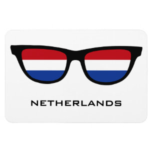 Nederlandse aangepaste tekst en kleurenmagneet in magneet