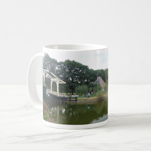 Nederlandse Mill Reflection Panoramic Coffee Mok (Voorkant links)