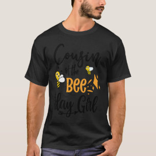Neef van de bijendag-meisje-hive-partij die zich a t-shirt