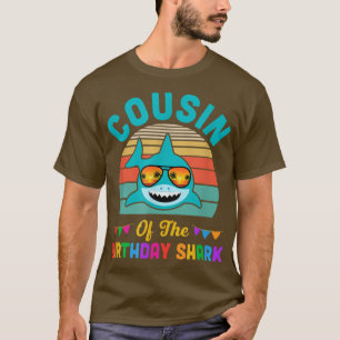 Neef van de haaienneef die op de geboorte van de h t-shirt