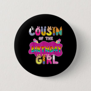 Neef van het verjaardagsmeisje Familie Varken Part Ronde Button 5,7 Cm