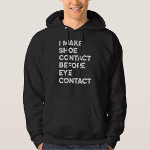 Neem contact op met uw schoenen voordat u de steke hoodie