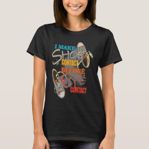 Neem contact op met uw schoenen voordat u de steke t-shirt