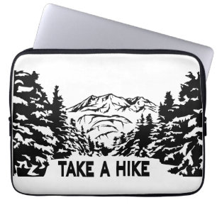Neem een Hike quote monochrome berglandschap Laptop Sleeve
