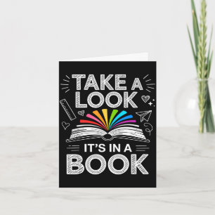 Neem een kijkje in een boek schoolbord team boeken kaart