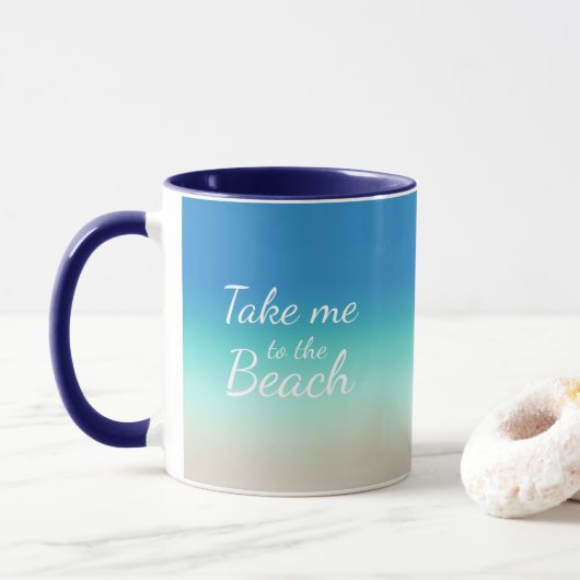 "Neem me mee naar het strand" Modern blauw ombre Mok (Met donut)