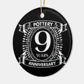 Negen jaar trouwdag in Pottery Keramisch Ornament (Links)