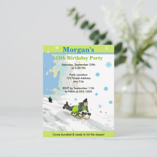 Neige Sledding Invitation de fête d'anniversaire (Debout devant)