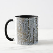 Neige sur les arbres sauvages hiver saison Art Mug (Gauche)