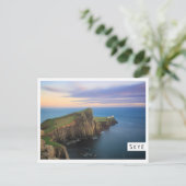 Neist point vuurtoren op Skye bij zonsondergang Briefkaart (Staand voorkant)