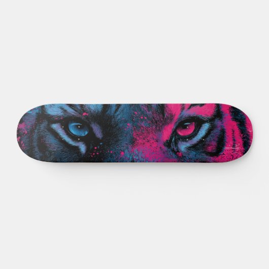 Neon Blauw en Roze Close-up van Tijgerogen Skateboard (Horizontaal)