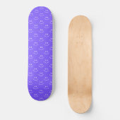 Neon Blue Smile Pattern Skateboard (Voorkant)