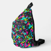 Neon Camouflagepatroon Sling Bag (Rechterhoek)