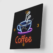 Neon Coffee Sign on Black Vierkante Klok (Hoek)