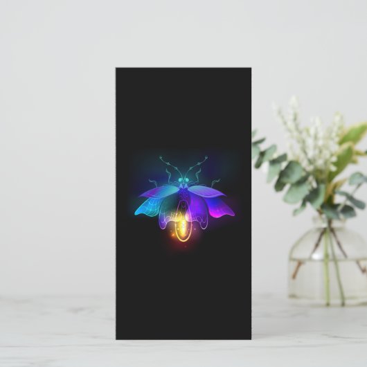 Neon Firefly op zwart Aankondiging (Staand voorkant)