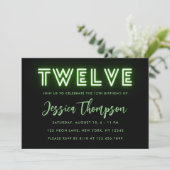 Neon Green 12e anniversaire Invitation (Debout devant)
