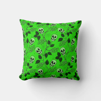 Neon Green Floral Gothic Skull  Kussen
