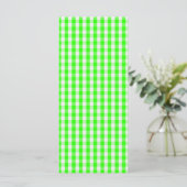 Neon Green Gingham Pattern van Shirley Taylor (Staand voorkant)