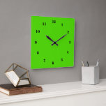 Neon Green Horloge Couleur personnalisée Votre pro<br><div class="desc">Couleurs et polices personnalisées - Concevez vos propres horloges personnalisées en vert néon - ou Choisissez / ajoutez votre arrière - plan favori et les couleurs / polices / taille ! Bonne chance - Soyez heureux :) Par MIGNED</div>