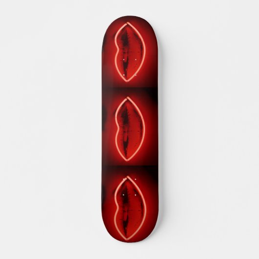 Neon Lips Skateboard (Devant)