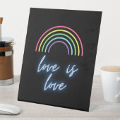 Neon Love is Love Rainbow Reclamebord Met Voetstuk (Insitu)