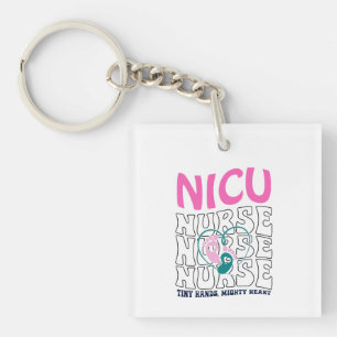 Neon NICU Nurse Typography met voetafdruk kunst Sleutelhanger