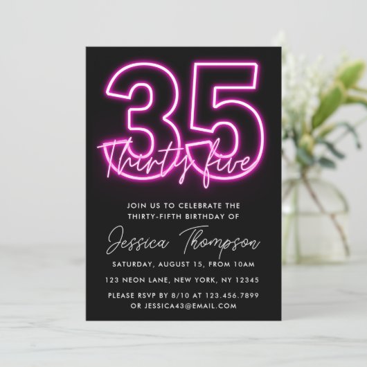 Neon Pink 35th Birthday Invitation (Debout devant)