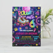 Neon Roller Skate 6e Invitation anniversaire (Debout devant)