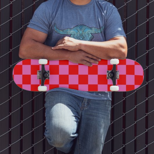 Neon Roze en Rood Geruite Checkerboard Skateboard (Buiten 3)