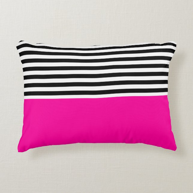 Neon roze met zwarte en witte strepen accent kussen (Voorkant)
