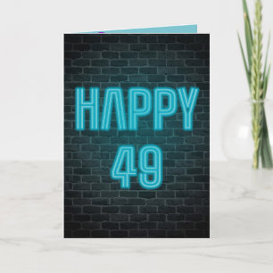 Neon-teken op baksteen voor 49e verjaardag kaart