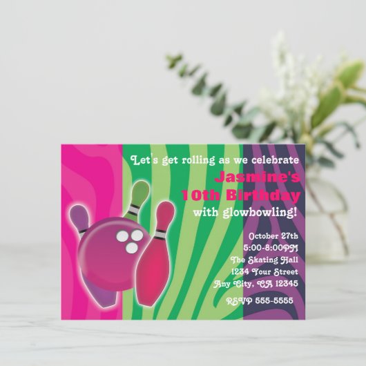 Neon Zebra Print Bowling Glow Bowl Invitation (Debout devant)