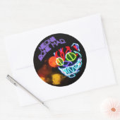 Neons gek geworden ronde sticker (Envelop)