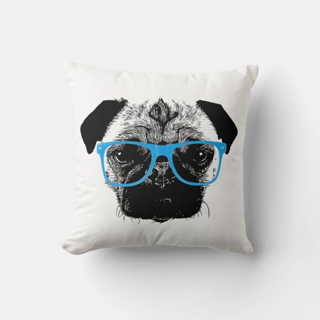 Nerdy Pug in Blue Glasses Hipster Kussen (Voorkant)