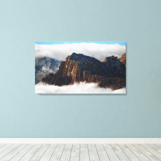 Nested in Clouds Wall Art Print op Canvas (Insitu (Houten vloer))