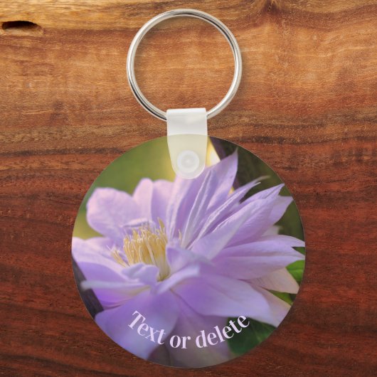 Nestled Clematis Flower Personalized Sleutelhanger (Achterkant)