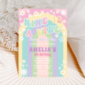 Neuf est une invitation à l'anniversaire de vibe