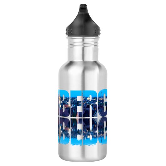 Neurenberg tekst samengesteld uit nacht oude stad waterfles (Rechts)