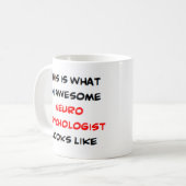 neuropsychologue, énorme tasse de café (Devant gauche)