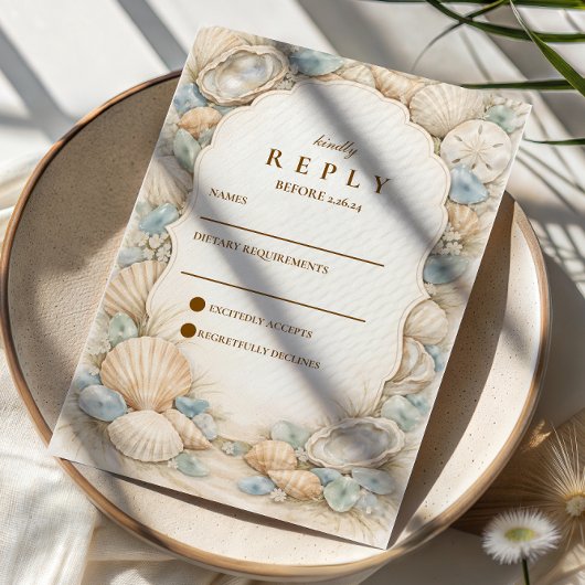 Neutral Beach Wreath Wedding RSVP Kaartje