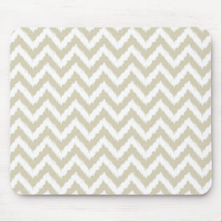 Neutral Tan Chevron Pattern Muismat