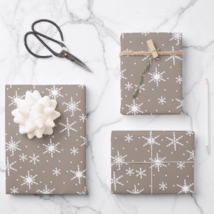 Neutral Taupe Winter Snowflake Pattern Inpakpapier Vel