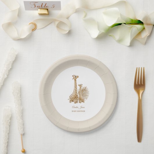 Neutrale Boho Pampas Grass Giraffe Baby shower Papieren Bordje (Huwelijk)