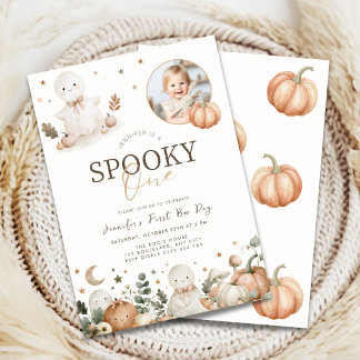 Neutrale Halloween Griezelen Eerste Verjaardag Kaart